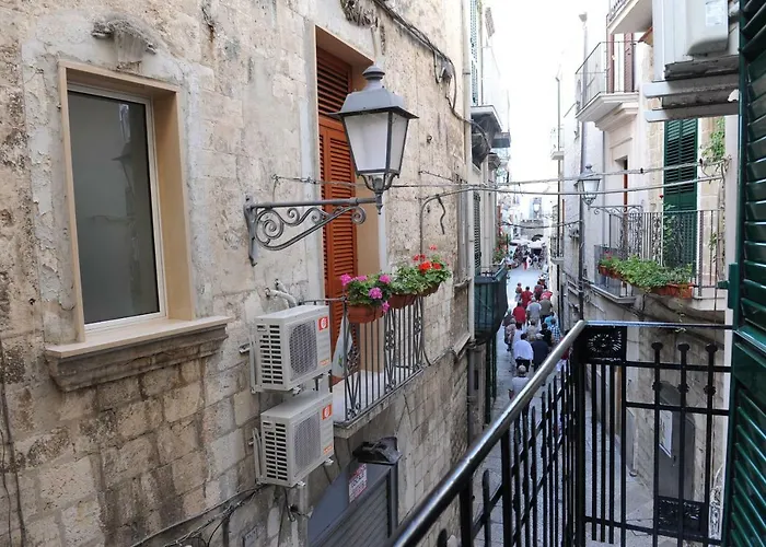 Palazzo Del Carmine